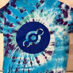 Custom cryptocurrency “Helium” Tie-Dye. Handmade. Men’s large, but is unisex.